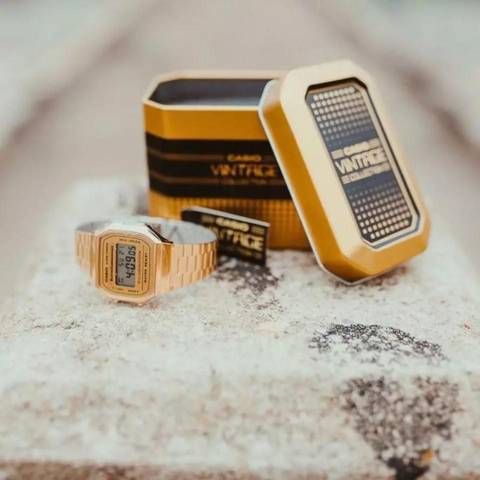 Casio Vintage Digital Gold Unisex Watch piqnsv-2x